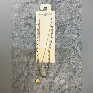 NWT- Banana Republic DISC PAPERCLIP LAYERED NECKLACE